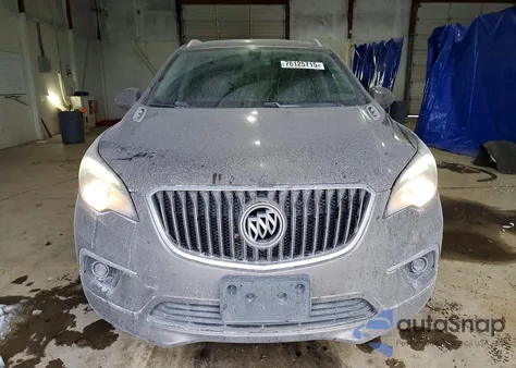 2017 Buick Envision Essence z USA, uszkodzony, nr VIN LRBFXDSA9HD025050